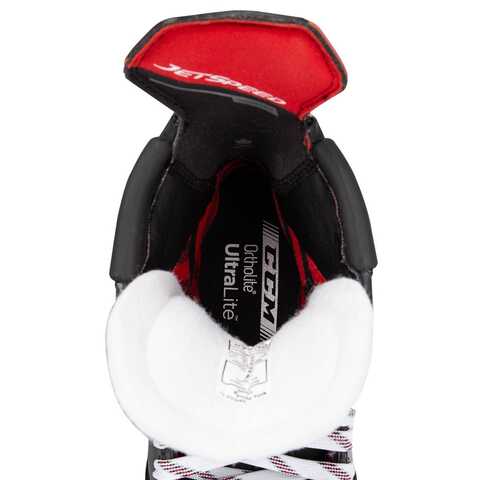 Коньки CCM JETSPEED FT4 INT 6 TAPERED