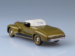 ZIS-101A Sport closed top canvas roof 1:43 Nash Avtoprom
