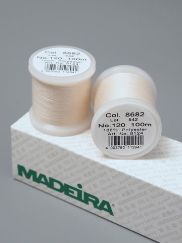 Нитки швейные Madeira aerofil №120 Col. 8682 сливки (100 м)