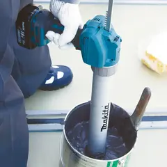 Аккумуляторный пистолет для герметика Makita DCG180RYE