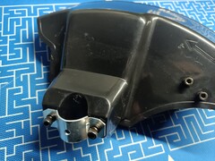 Кожух триммерной головки DDE ET1300R / ET1500R (791-875-79)
