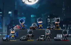 Случайная фигурка POP MART: Batman 85th Anniversary