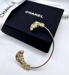 kaffa-odinochnaya-peryshko-style-chanel