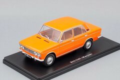 VAZ-2103 Zhiguli Lada 1500 1:24 Legendary Soviet cars Hachette #13