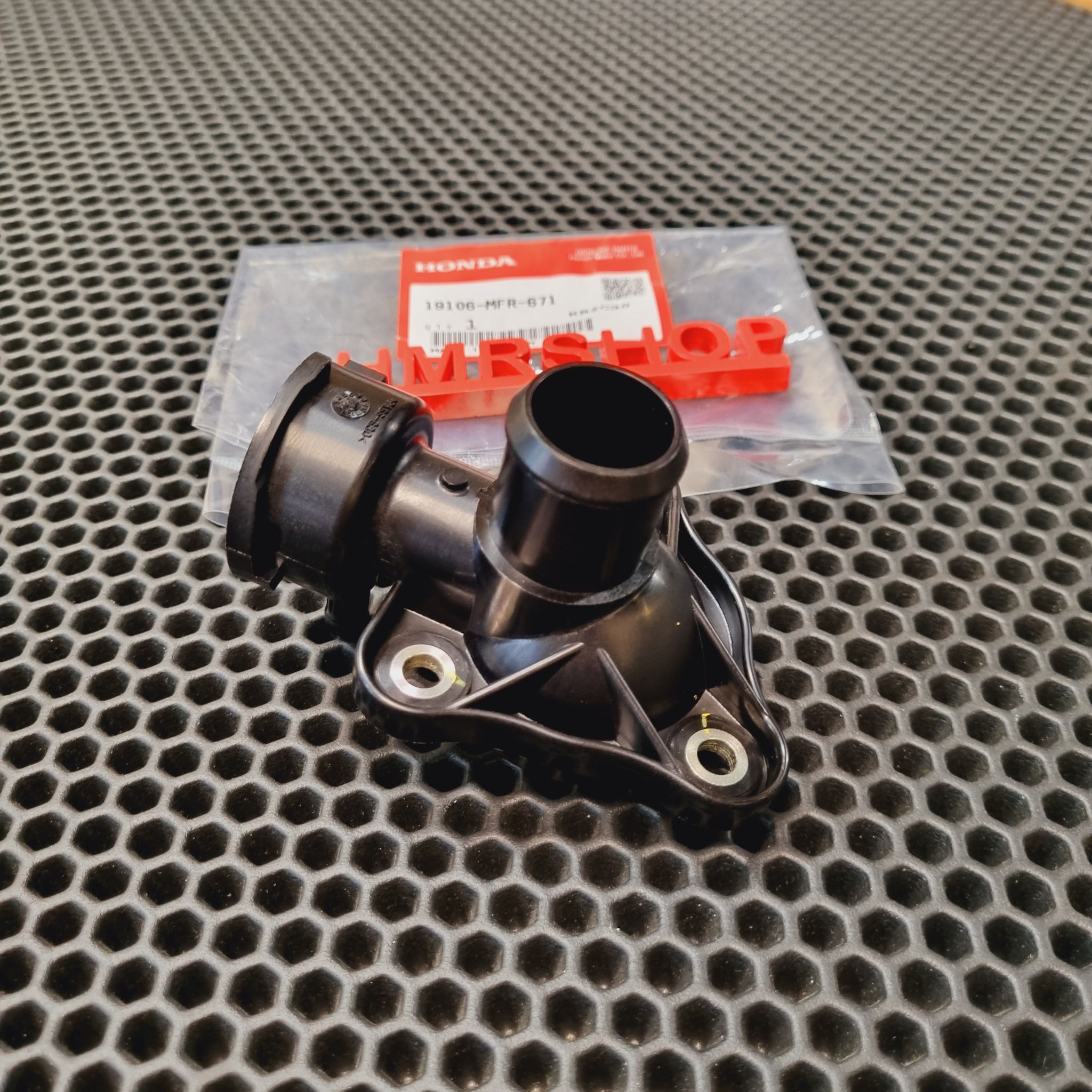 Honda Горловина системы охлаждения VT 1300 19106-MFR-671