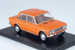 VAZ-2103 Zhiguli Lada 1500 1:24 Legendary Soviet cars Hachette #13