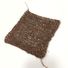 Бобинная пряжа Alpaca. Цвет: рыже-коричневый. 20% альпака, 45% акрил, 35% полиамид. 50г/450м. Цена указана за 50 грамм