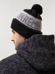 Зимняя шапка для города и туризма Remington Knit Black one size на remingtonn.ru
