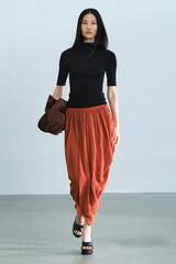 ZARA ЮБКА МИДИ С ДРАПИРОВКОЙ И АССИМЕТРИЧНЫМ НИЗОМ — ZW COLLECTION, ЧЕРЕПИЧНЫЙ