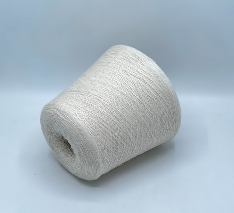 Lanecardate, Trebisonda, 1500м. 70%меринос 30%Кашемир, Молочный, 41945