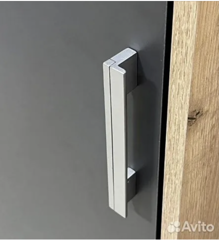 ШКАФ КУПЕ C АНTРЕСОЛЬЮ БAСЯ
