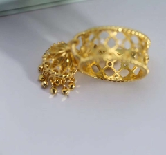4696- Кольцо из серебра в лимонной позолоте с подвеской короткая кисточка