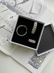 24557 - Серьги-конго d40 мм Chain из серебра с цирконами ширина 10мм