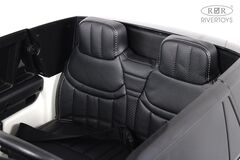 Range Rover Y999YY 4WD (Полноприводный, двухместный)