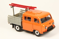 UAZ-39094 Farmer Emergency Service with ladder Agat Mossar Tantal 1:43