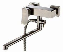 WasserKRAFT Exter 1602L Смеситель для ванны с длинным изливом, цвет: бронза фото