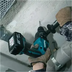 Аккумуляторный перфоратор Makita DHR165Z