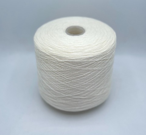 Zegna Baruffa (пр.Италия),2/28 1400м/100гр. 100%меринос , цвет-Сливочный арт.28196