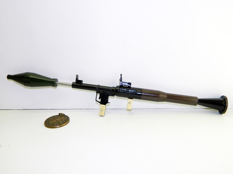 Russian RPG-7 scale model