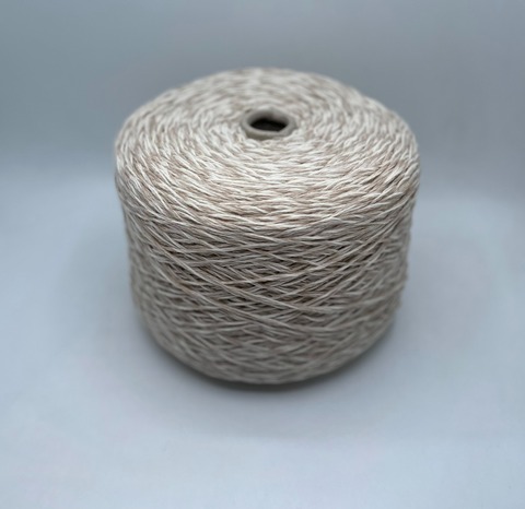 New Mill (пр.Италия),art- Strong 9/1500 167м/100гр,80% шерсть, 20% полиамид. цвет-Бежево-молочное мулине, арт.28138