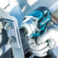 Аккумуляторный ударный гайковерт Makita DTW285Z