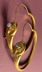 sergi-kongo-ears-v-stile-schiaparell