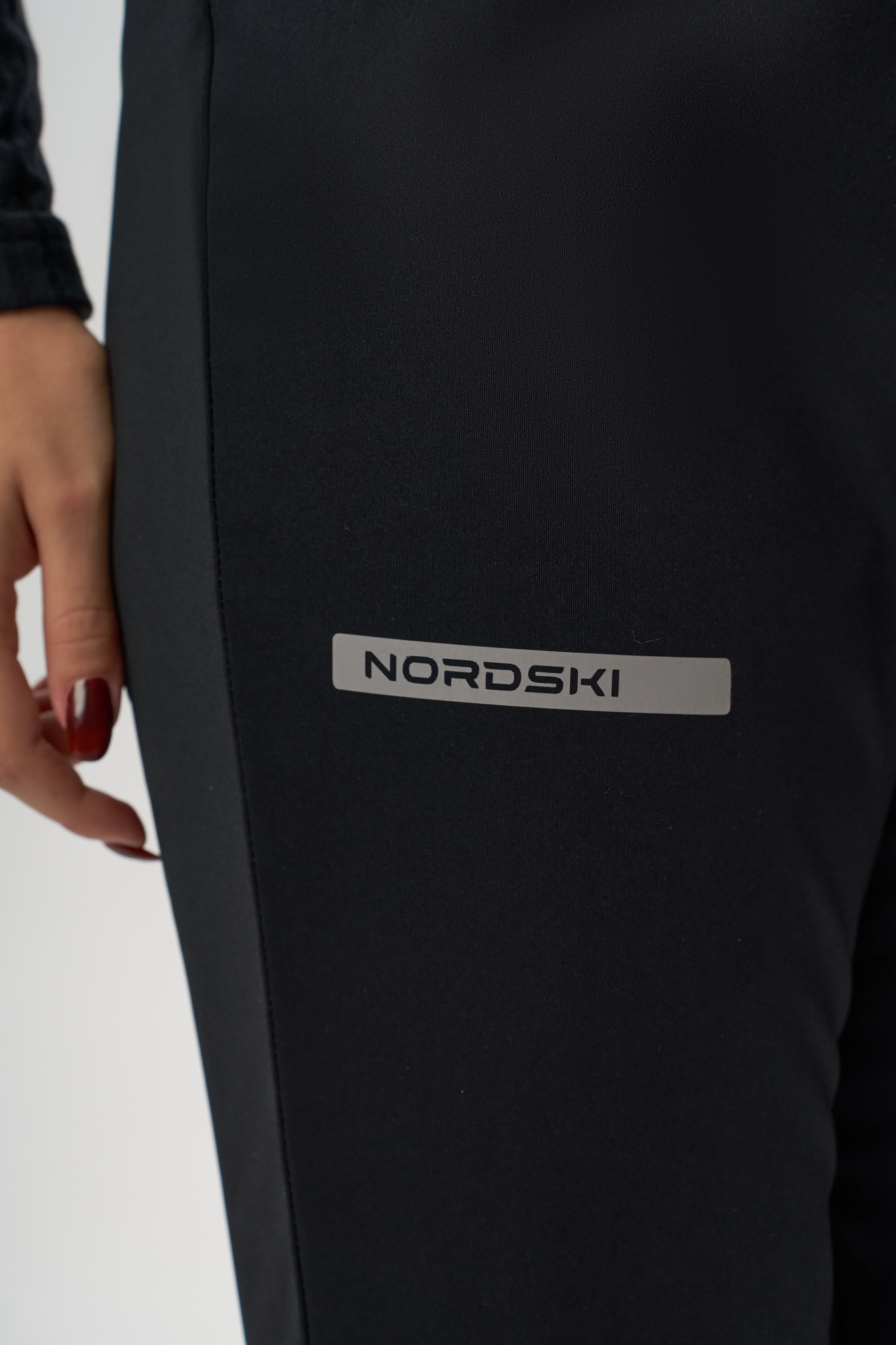 Женские разминочные лыжные брюки Nordski Core 2.0 black - 8