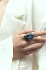 Кольцо Гера, серый фарфор