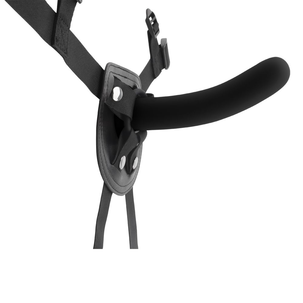 Черный страпон Raw Recruit Strap-On M - 15 см. (Цвет: черный)