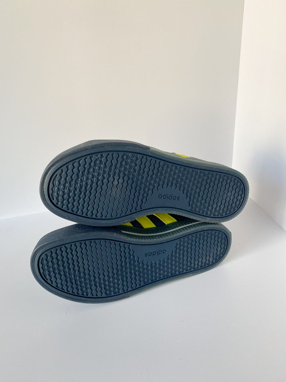 Новые текстильные кеды Adidas, 34