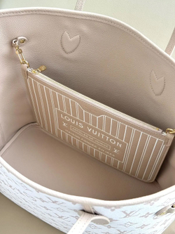 Сумка Louis Vuitton