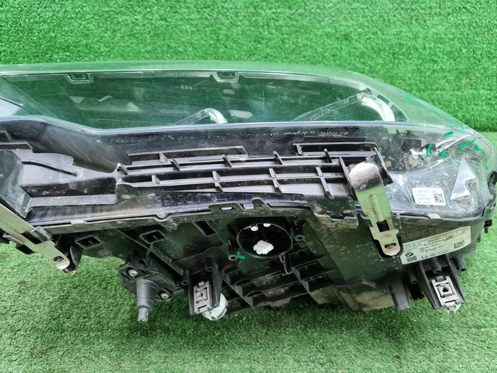 Фара левая BMW 5er G30 (2017-2020) LED