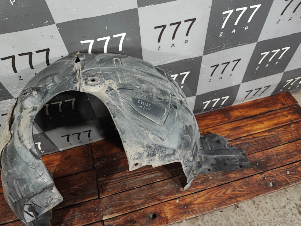 Подкрылок передний левый Changan UNI-V 22-нв Б/У Оригинал 5512111DE01