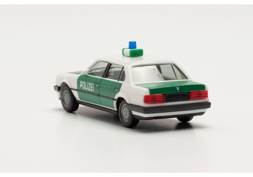 Автомобиль BMW 323i (E30) „Polizei“