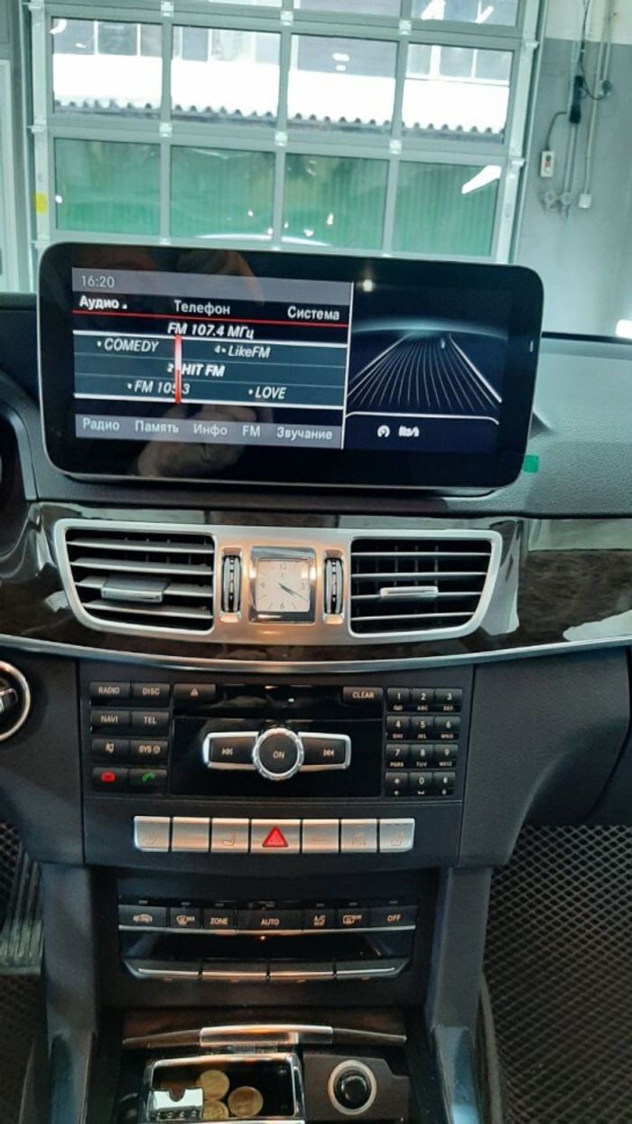 Магнитола для Mercedes-Benz C-класс (W204) 2011-2014 NTG 4.5/4.7 - RDL-7701-L монитор 10.25" на Android 13, Быстрая, CarPlay, 4G SIM-слот