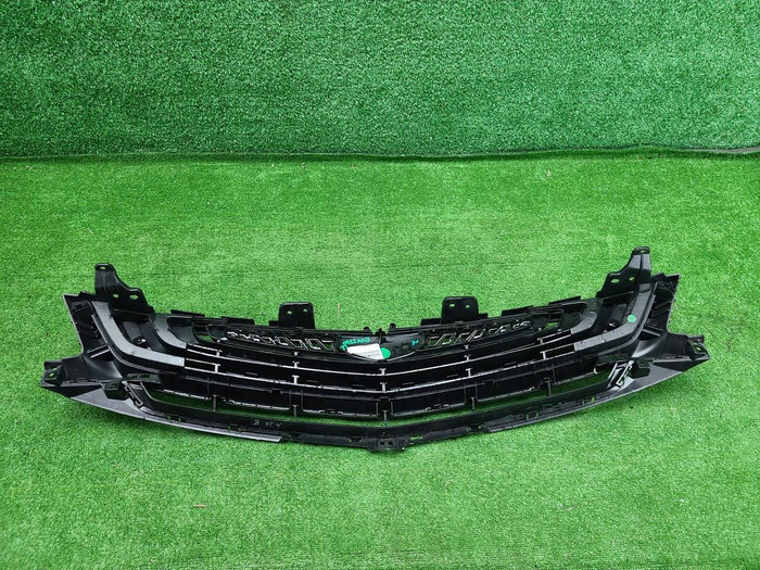 Решетка радиатора Geely Coolray (2019-2024)
