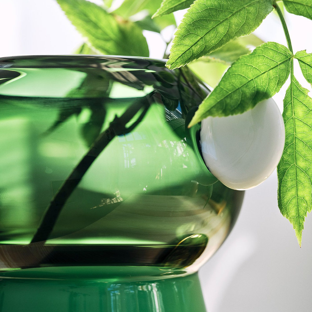 IKEA PS 2026  (ИКЕА ПС 2026)  -  Ваза - стекло/зелёный/белый 22 см