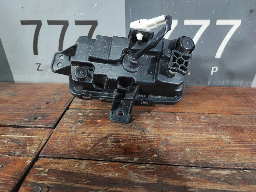 ПТФ передняя правая Geely Coolray 19-нв Б/У Оригинал 6600107979
