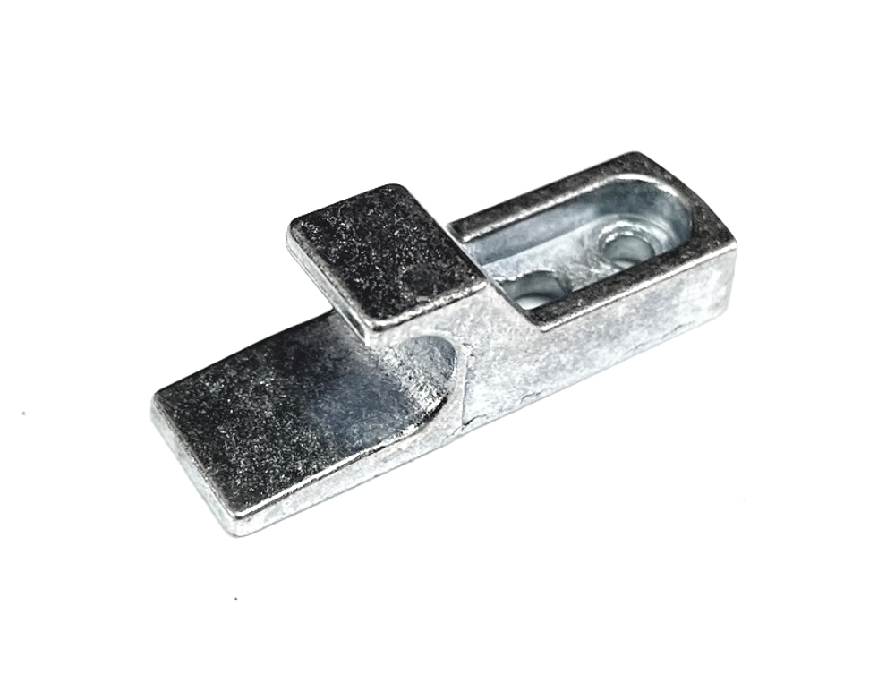 Ответная оцинкованная часть от защелок Mini Latch, литье