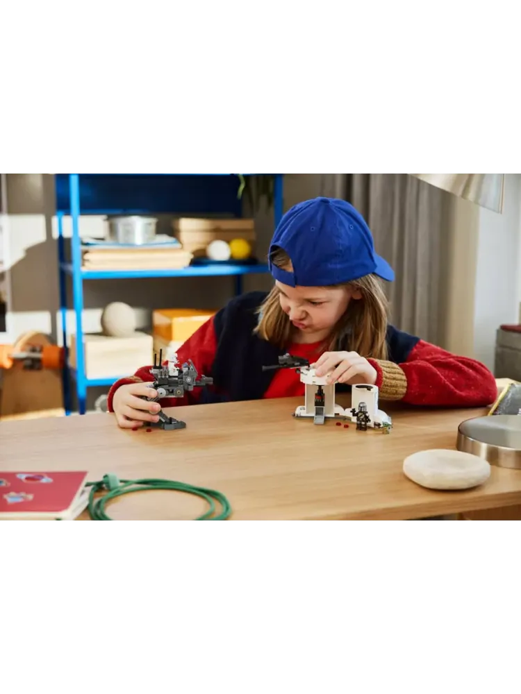 Конструктор Star Wars 75444 Атака AT-RT