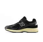 New Balance NB 2002R