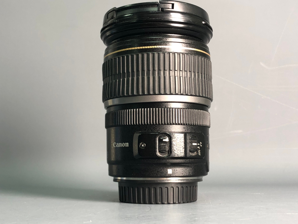 Canon 17-55mm 2.8 IS USM Под ремонт-дергает и не работает автофокус после 17mm