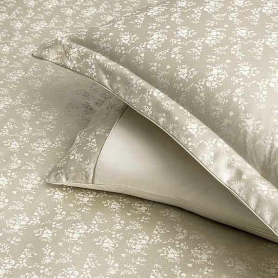 Постельное белье WILD FLOWERS сатин делюкс TIVOLYO HOME Турция