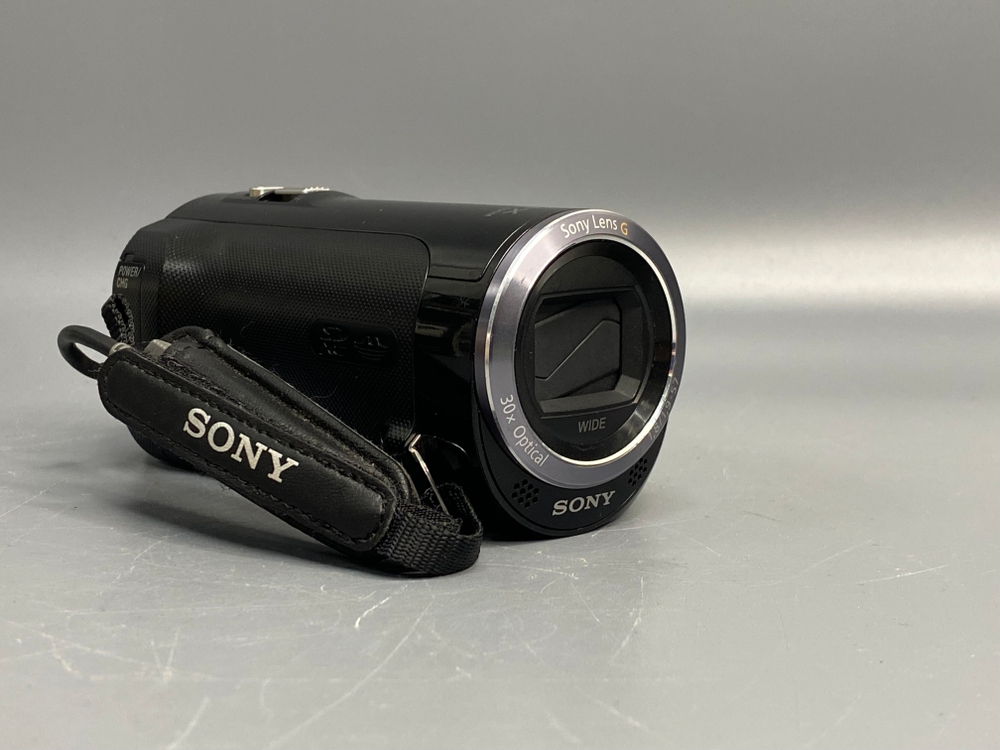 Sony HDR-PJ320E