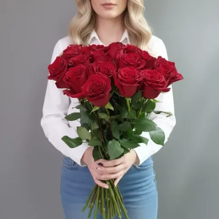 Роза красная
