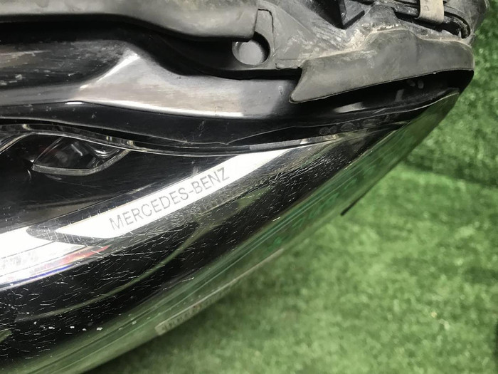Фара левая Mercedes C W205 (2014-2018) LED