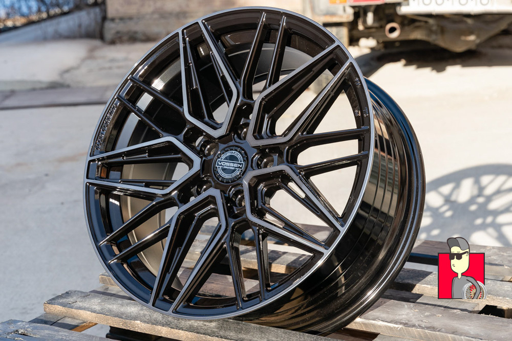 Комплект дисков Vossen HF-7 18x8 et38 5x112