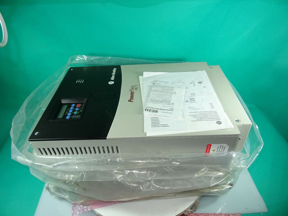 ALLEN BRADLEY 22C-D072A103 ALLEN BRADLEY 22C-D072A103