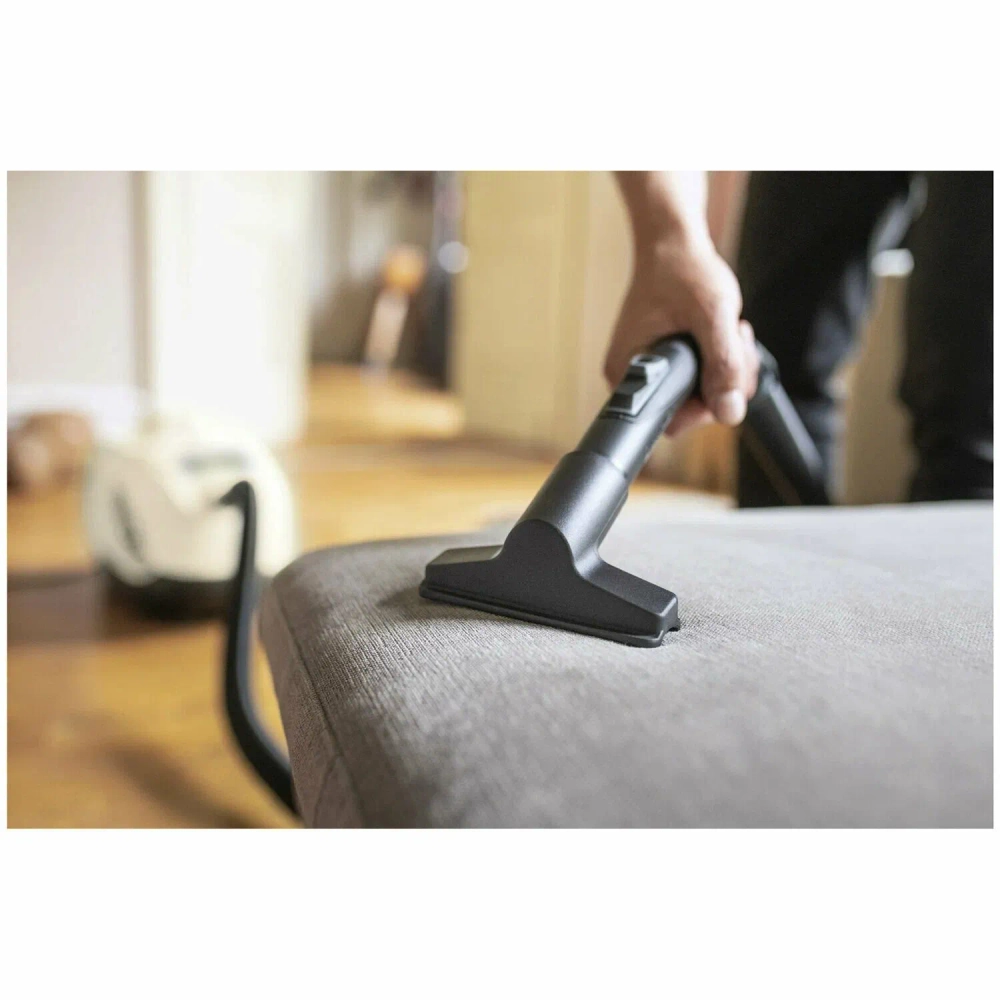 Пылесос Karcher DS 6 Plus 650Вт белый/черный