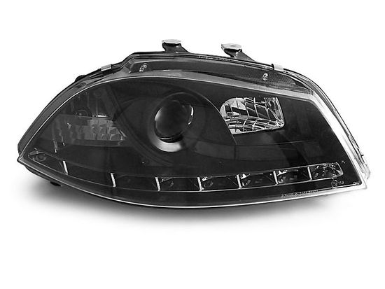 Передние фары Seat Ibiza 3 daylight black